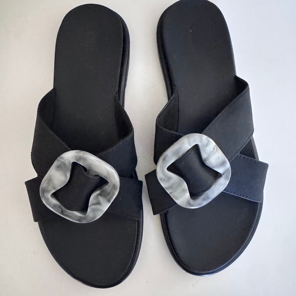 Olukai La'I Slide Sandals in Black Lava Rock Tortoise Shell Buckle Size 8
